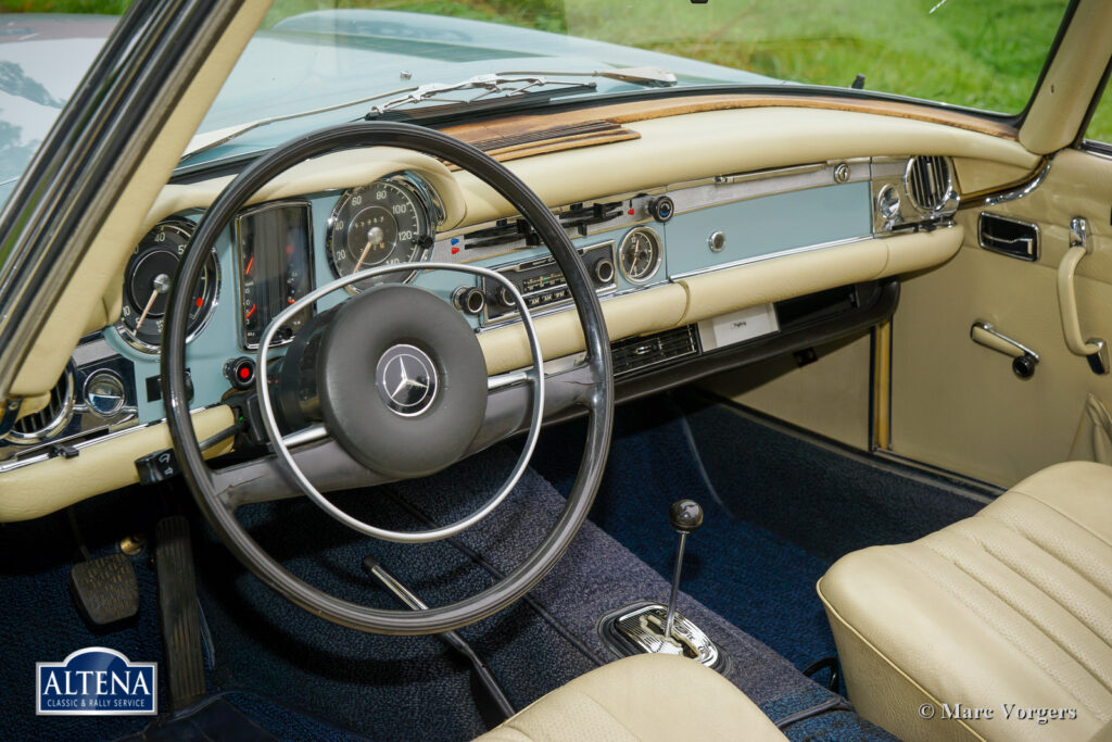 Mercedes 280 SL, 1971